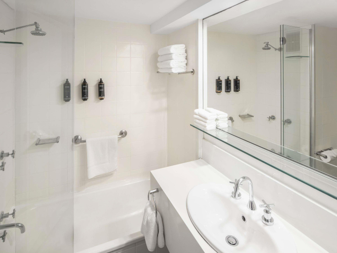 Bathroom 8