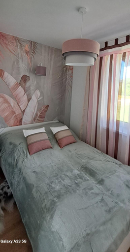 Bedroom, Siedlisko Czapla kolo Suntago, Żyrardów