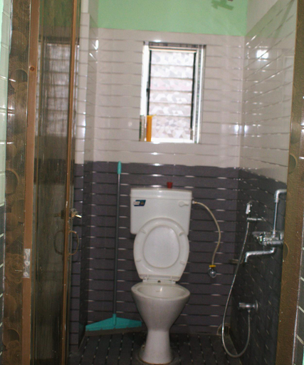 Bathroom 3, Tulip, Kamrup Metropolitan