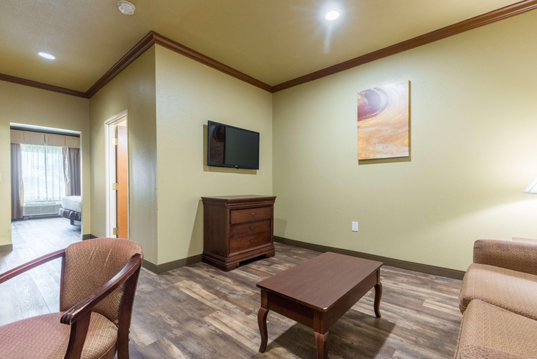 Exterior & Views 2, Best Western Plus Portland, San Patricio