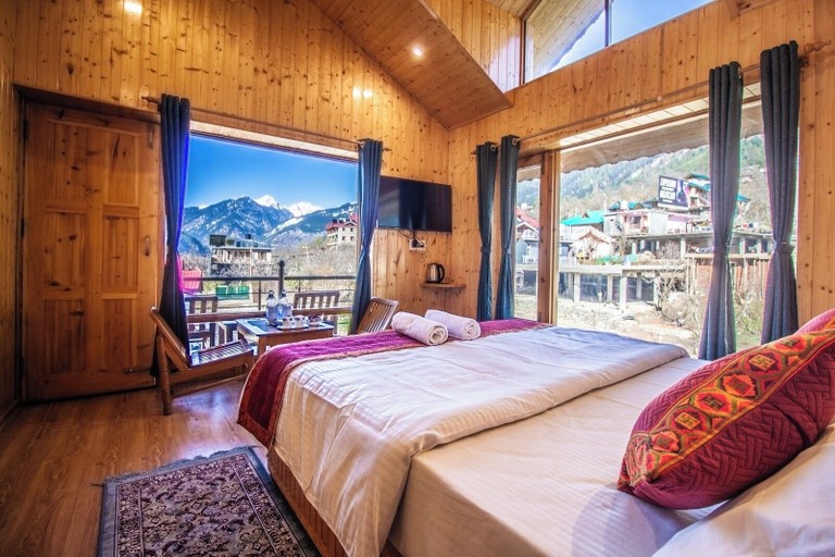 Bedroom 3, Shalai Resort & Cottages, Kullu