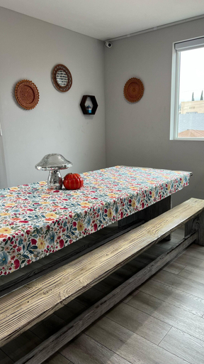 Bedroom 5, Normandie Hostel, Los Angeles