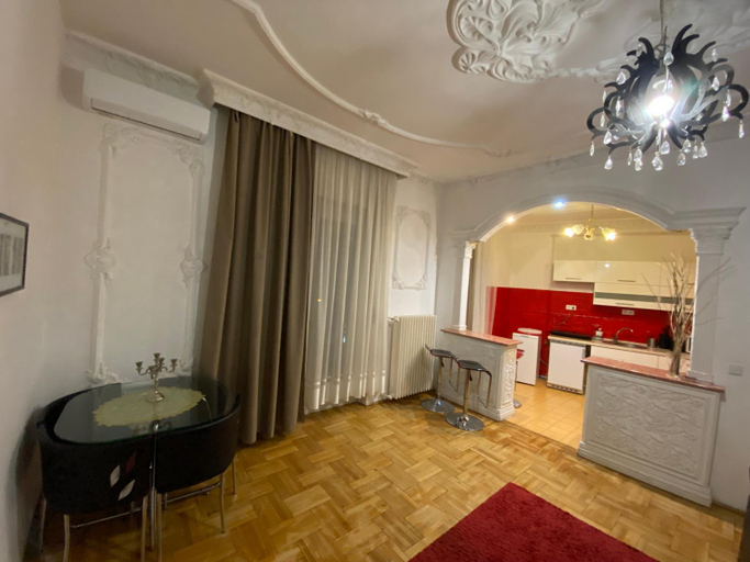 Others 4, Come & Stay Apartments and rooms City Center, Budapesti