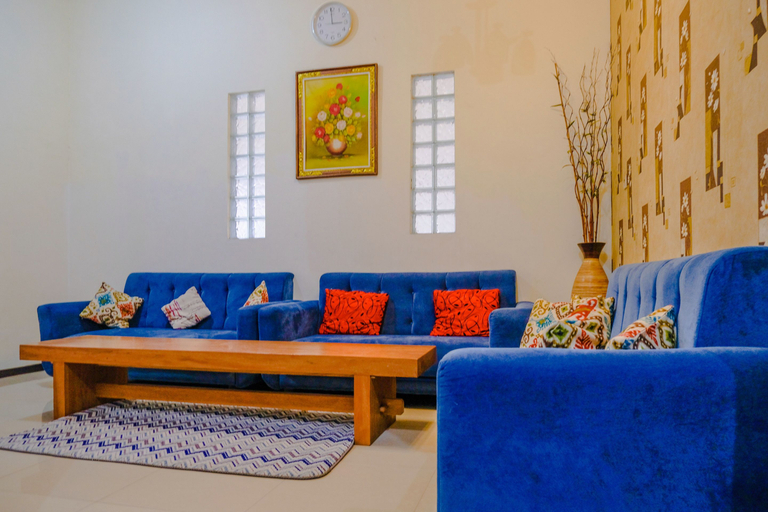 Others 4, OYO 2376 Tiara Family Residence, Malang
