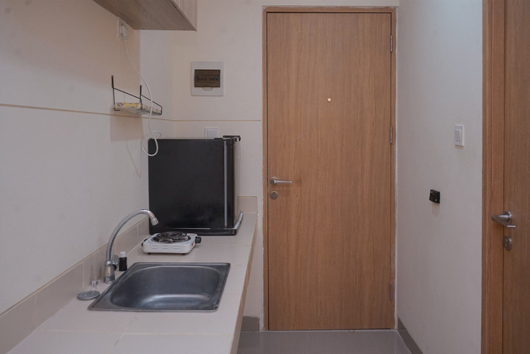 Others 5, Convenient Studio Apartment At B Residence, South Tangerang