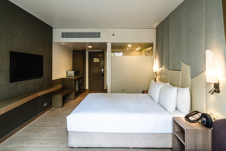 Bedroom 14