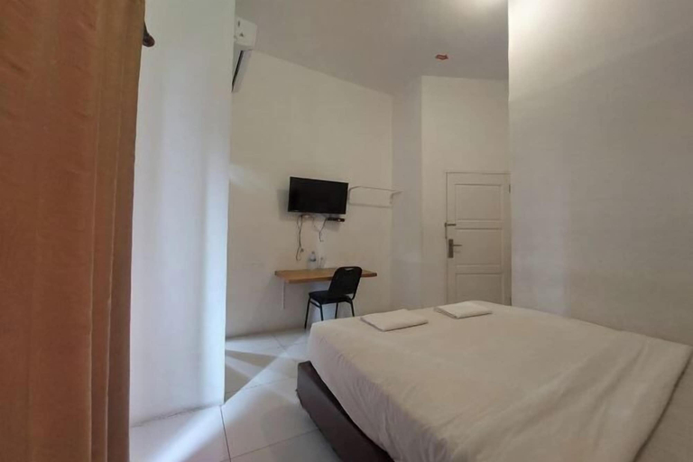 Bedroom 18
