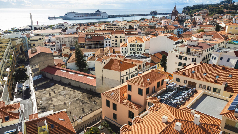 Room 3, Funchal Essence by Atlantic Holiday, Funchal