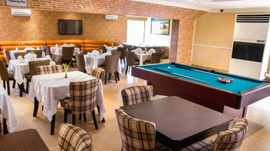 Food & Drinks 2, Li tour international hotel, Ikeja