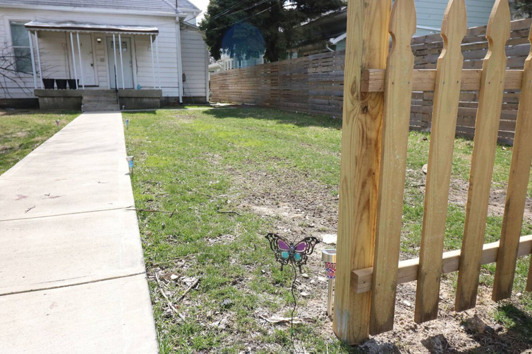 Exterior & Views 2, Windsor Park Pad apt 2 min to Mass Ave With AC, Indianapolis
