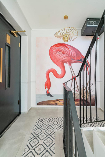 Others 2, Flamingo on Hope, City of Cape Town