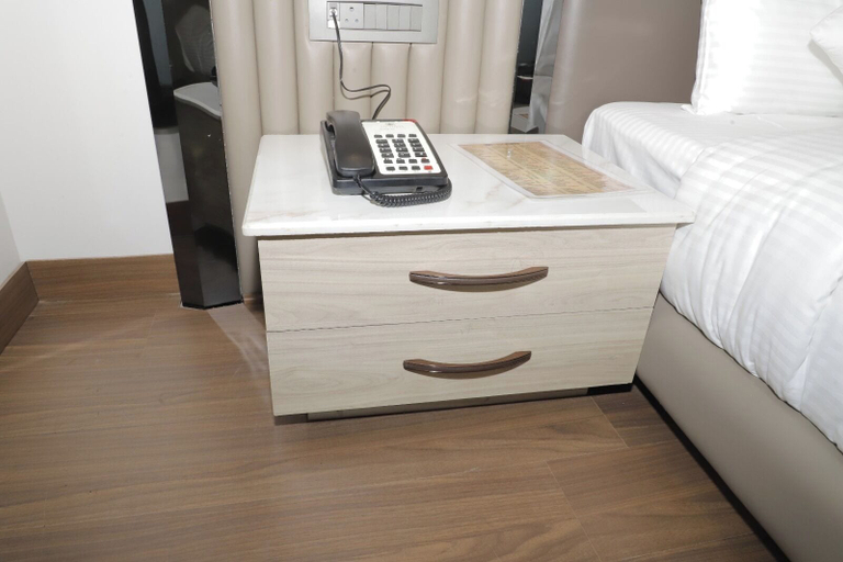 Bedroom 4, Hotel MS Victoria, Gurdaspur