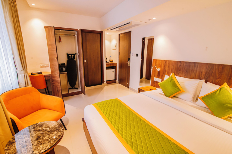 Bedroom 28