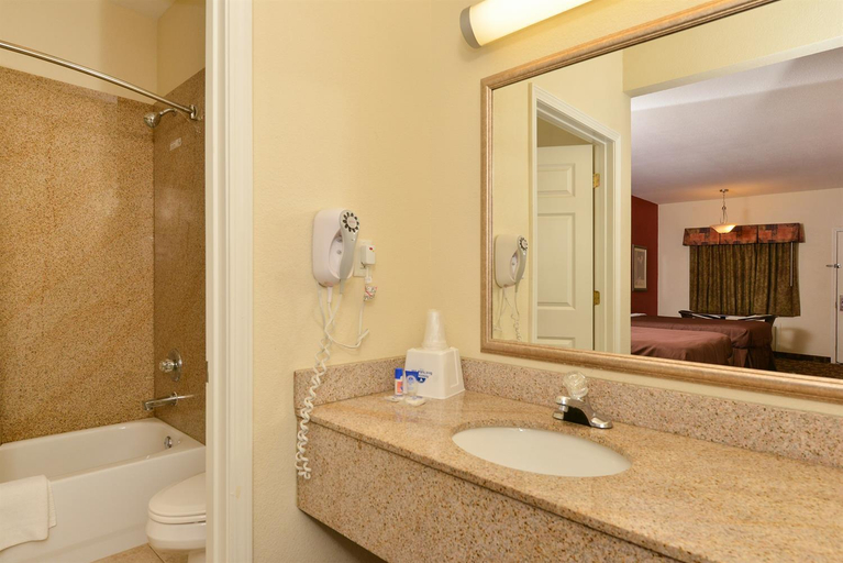 Bathroom 5, Americas Best Value Inn- Byhalia, Marshall
