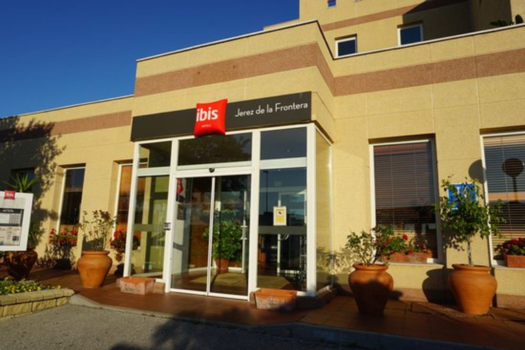 Exterior & Views 2, ibis Jerez de La Frontera, Cádiz