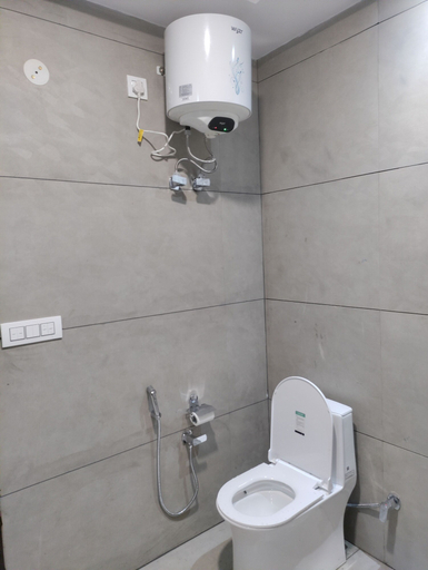 Bathroom 4, Cottage Club Inn, Almora