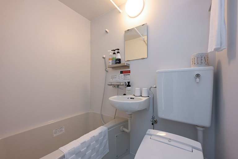 Bathroom 5, HOTEL R9 The Yard Kiryu, Kiryū