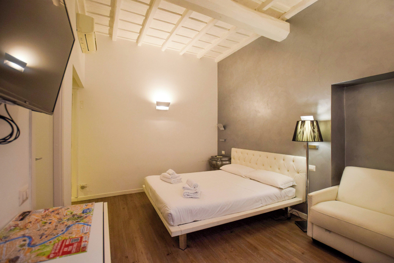 Bedroom 3, Navona Secret Stay, Roma
