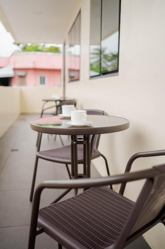 Others 4, A Traveller's Inn, Daraga