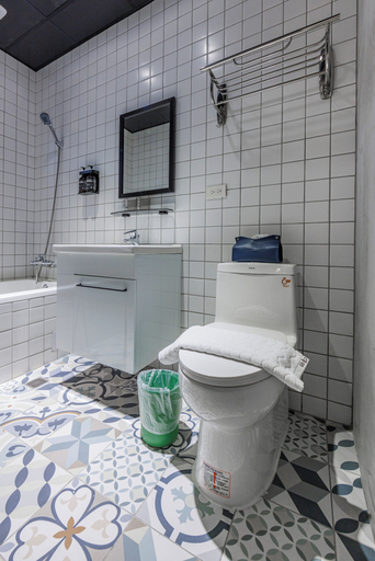 Bathroom 3, Xiāng dōu, Yilan
