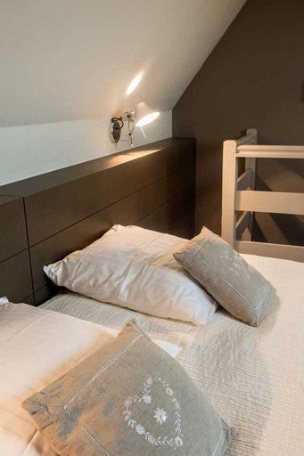 Bedroom 2, Gites Et Chambres D'hotes Maison Ungerer, Bas-Rhin