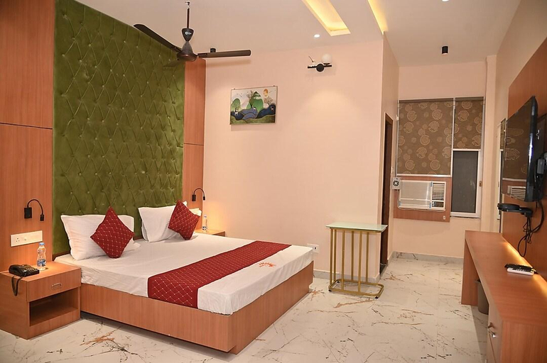 Bedroom, Awadh Place , Sitapur