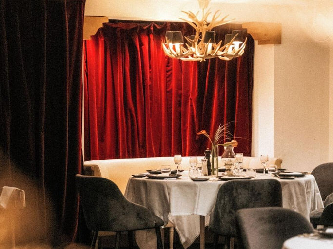 Others 3, Hotel Carlina, Savoie
