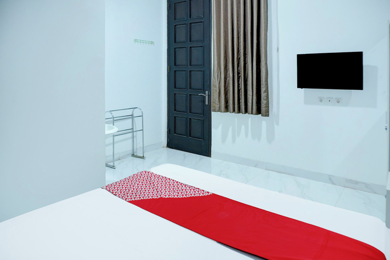 Others 5, Capital O 94491 Family Homestay, Cirebon