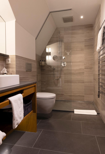 Bathroom 4, Valluga Hotel, Landeck