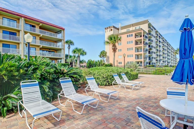 Exterior & Views 2, Oceanfront Condo, Private Walkway to the Beach by RedAwning, Nassau