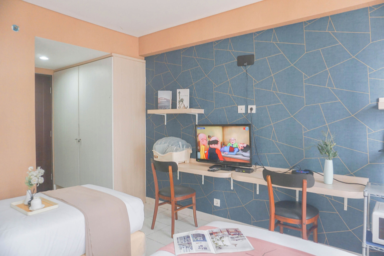 Bedroom 2, Nice And Comfortable Studio (No Kitchen) Apartment Elvis Tower, Cikarang