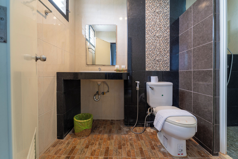 Bathroom 4, Grandsiri Resort Khaoyai, Pak Chong