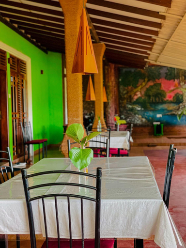 Food & Drinks 2, V Cabanas Yala Safari Place, Thissamaharama