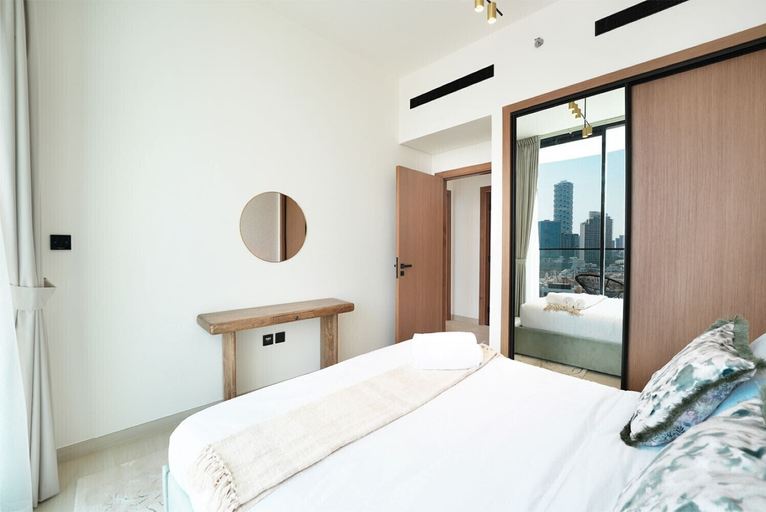 Bedroom 2, Easygo- Lux 2BR / Private Pool JVC Onyx, Dubai
