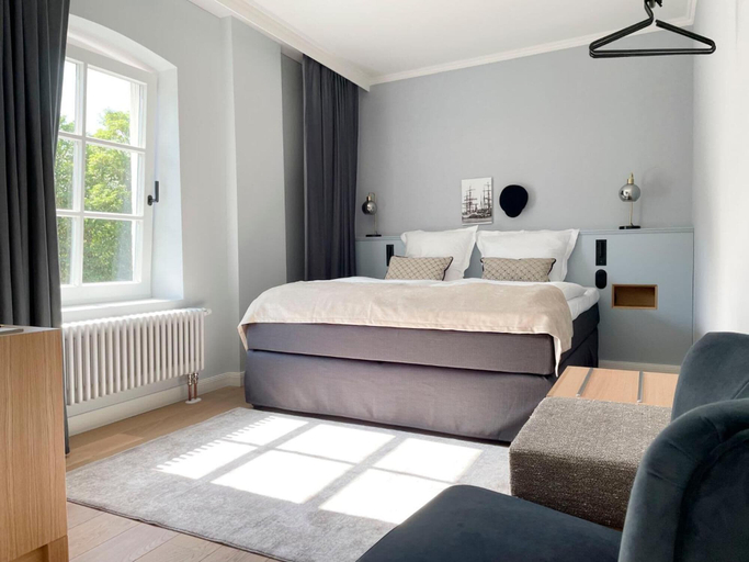 Bedroom 2, Boutiquehotel Petuh am Hafen - adults only, Flensburg
