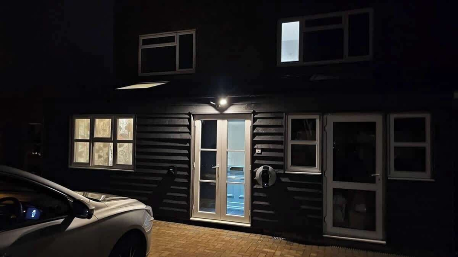 Exterior & Views, Lopez Home Crawley, West Sussex