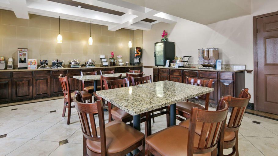 Food & Drinks 5, Best Western Plus Georgetown Inn & Suites, Williamson
