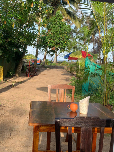 Food & Drinks 5, Shoreline Marari Beach Villa At Golden Beach Mararikulam, Alappuzha