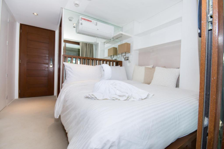 Bedroom 4, Signature Boracay Blue, Malay