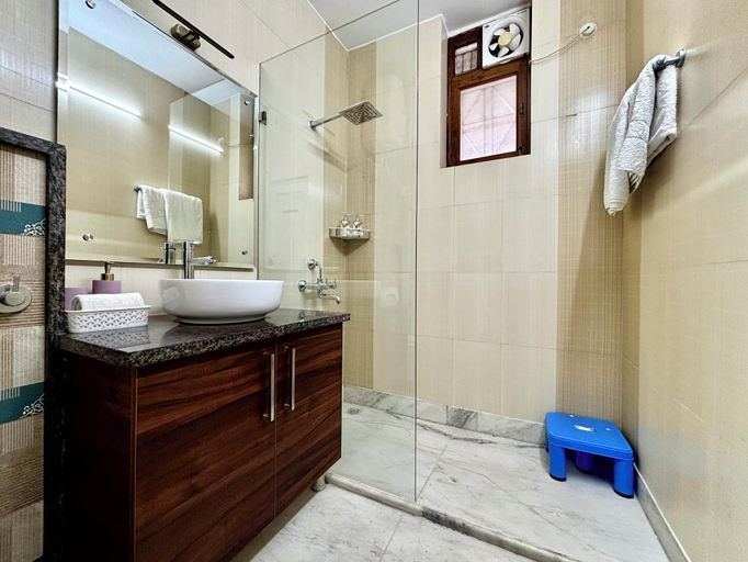 Others 5, Luxury 4 Bedroom's Independent villa, Garhwal