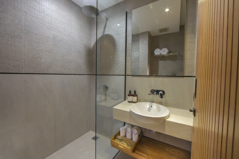 Suites5 Hotel Room Type - Deluxe Room Standard