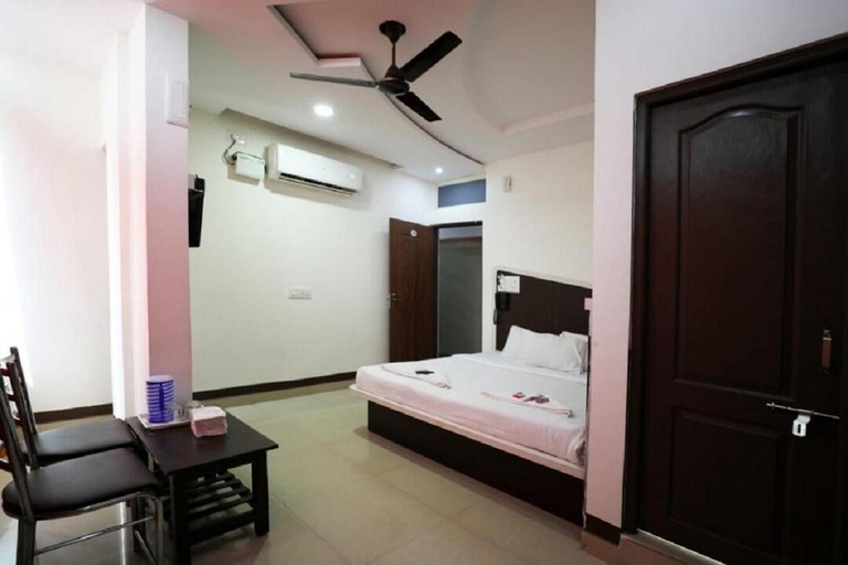 Bedroom 2, Hotel Elite, Bangalore