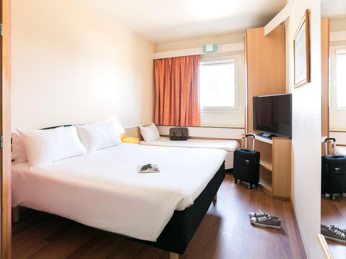 Bedroom 3, ibis Jerez de La Frontera, Cádiz