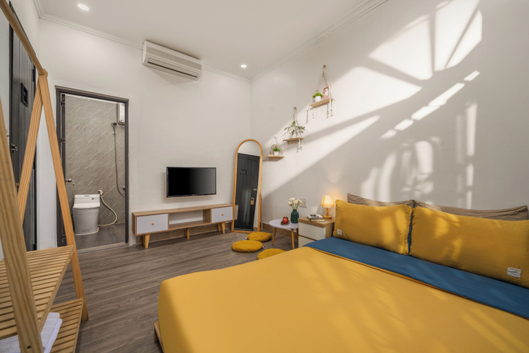 Bedroom 27