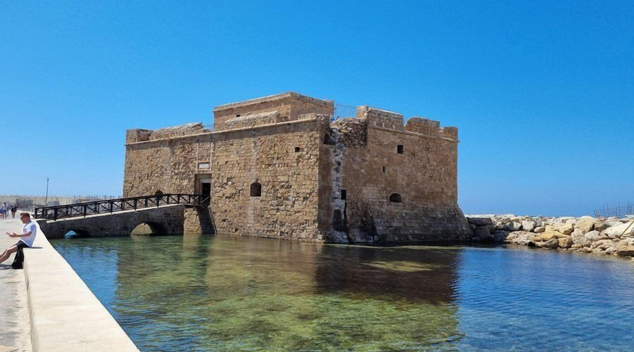 Exterior & Views 2, Apollonia Holiday Apartments