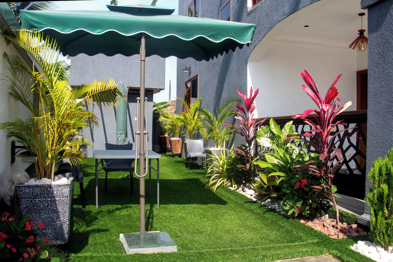 Others 5, Royal Tulip Court, Accra