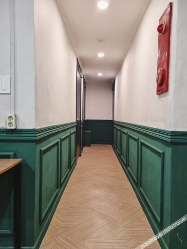 Others 5, Carrot Hostel, Seodaemun