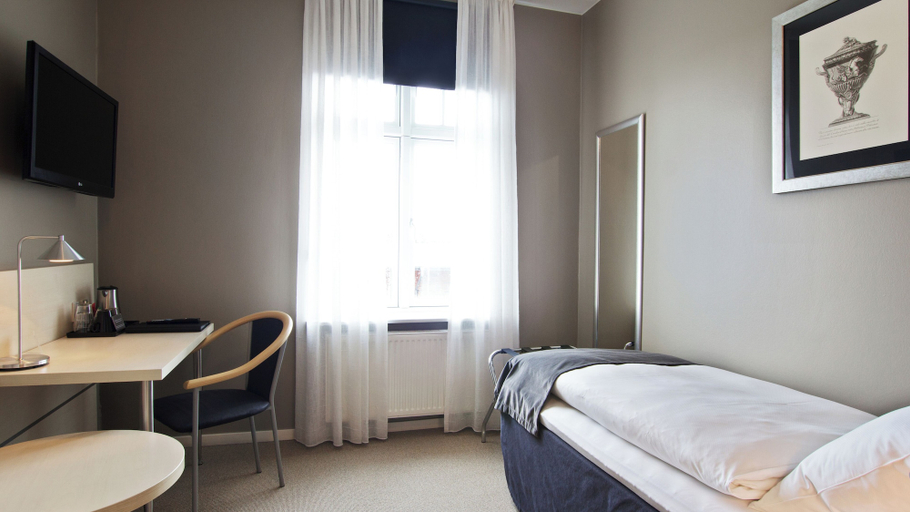 Bedroom 3, Hotel Kronjylland, Randers