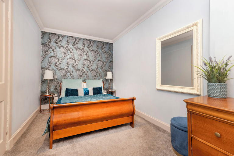 Others 5, JOIVY Ultra Luxe 3BR home near Princes St, Edinburgh