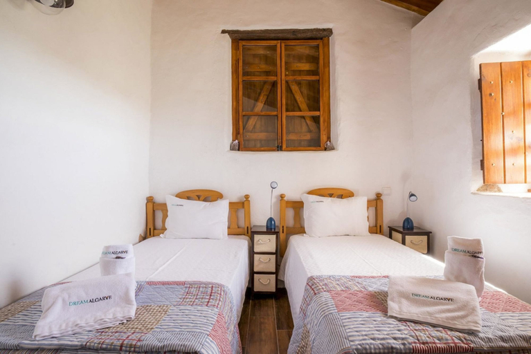 Bedroom 3, F - Casa do Garibaldi in Quinta das Alagoas, Lagos